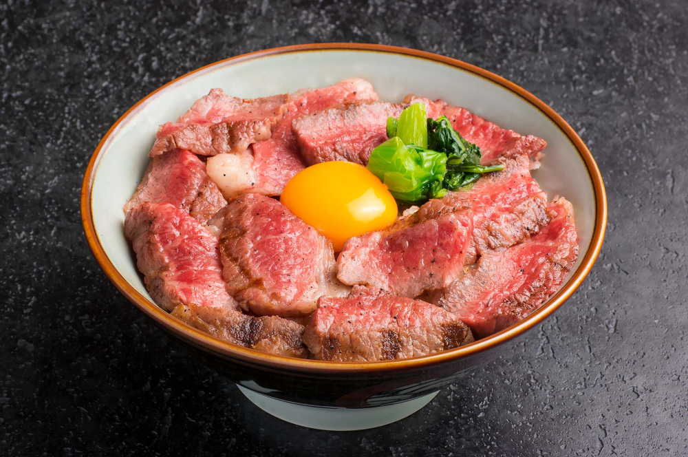 金沢中央市場食堂で味わう絶品グルメ 7 選|地元民おすすめの名店&穴場ランチ