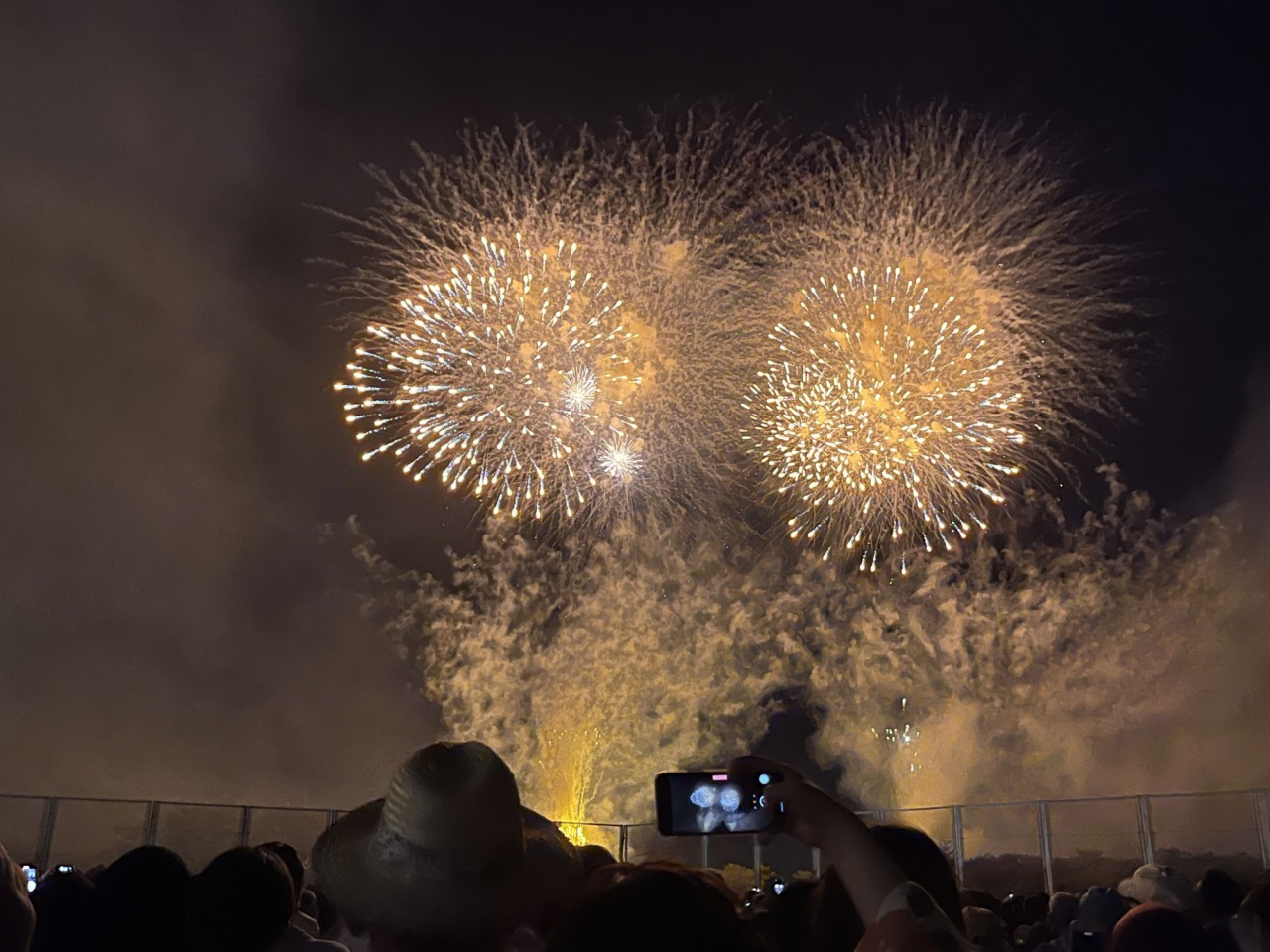 昨年プラチナ席から撮影した花火